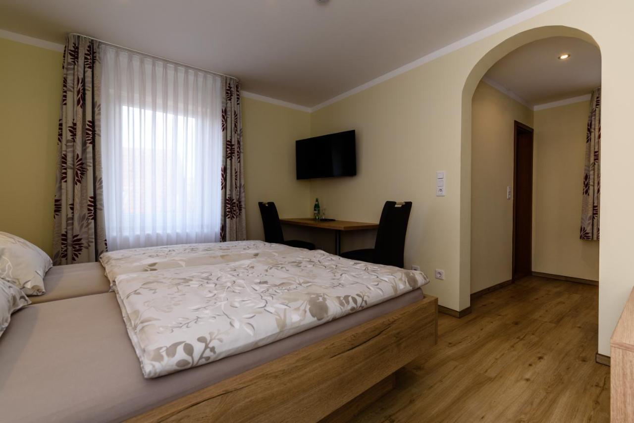 Hotel Deutsches Haus Aerzen Extérieur photo