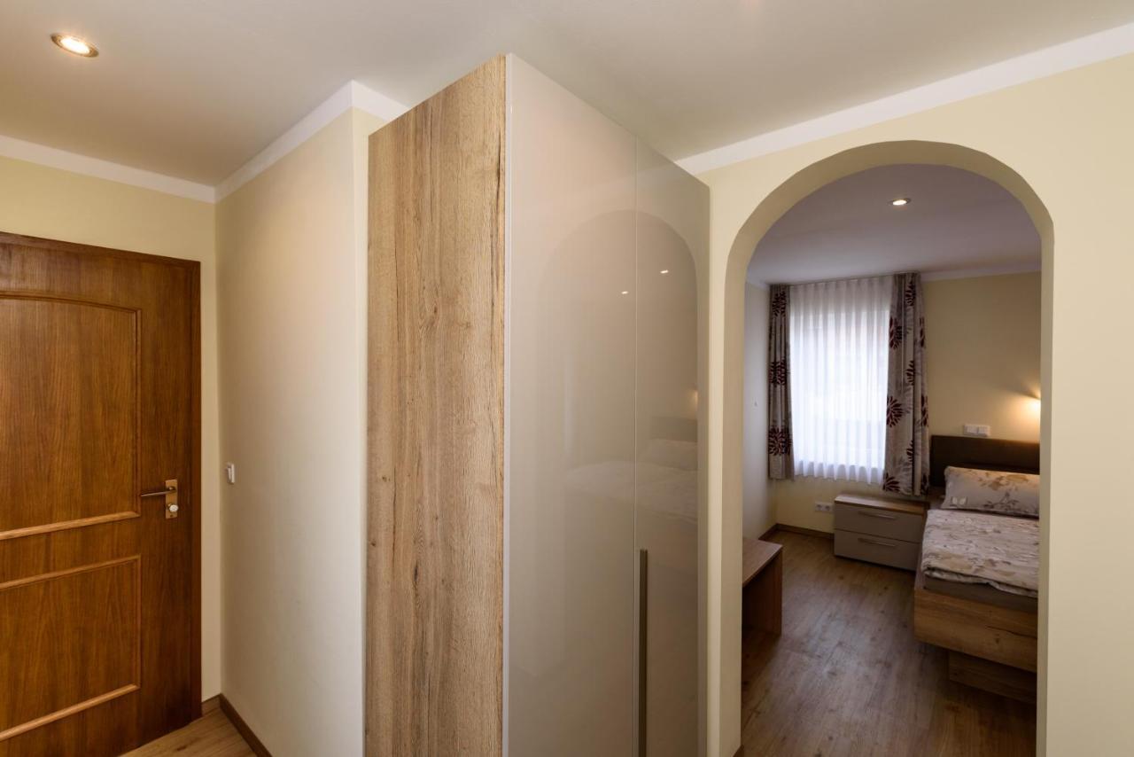 Hotel Deutsches Haus Aerzen Extérieur photo