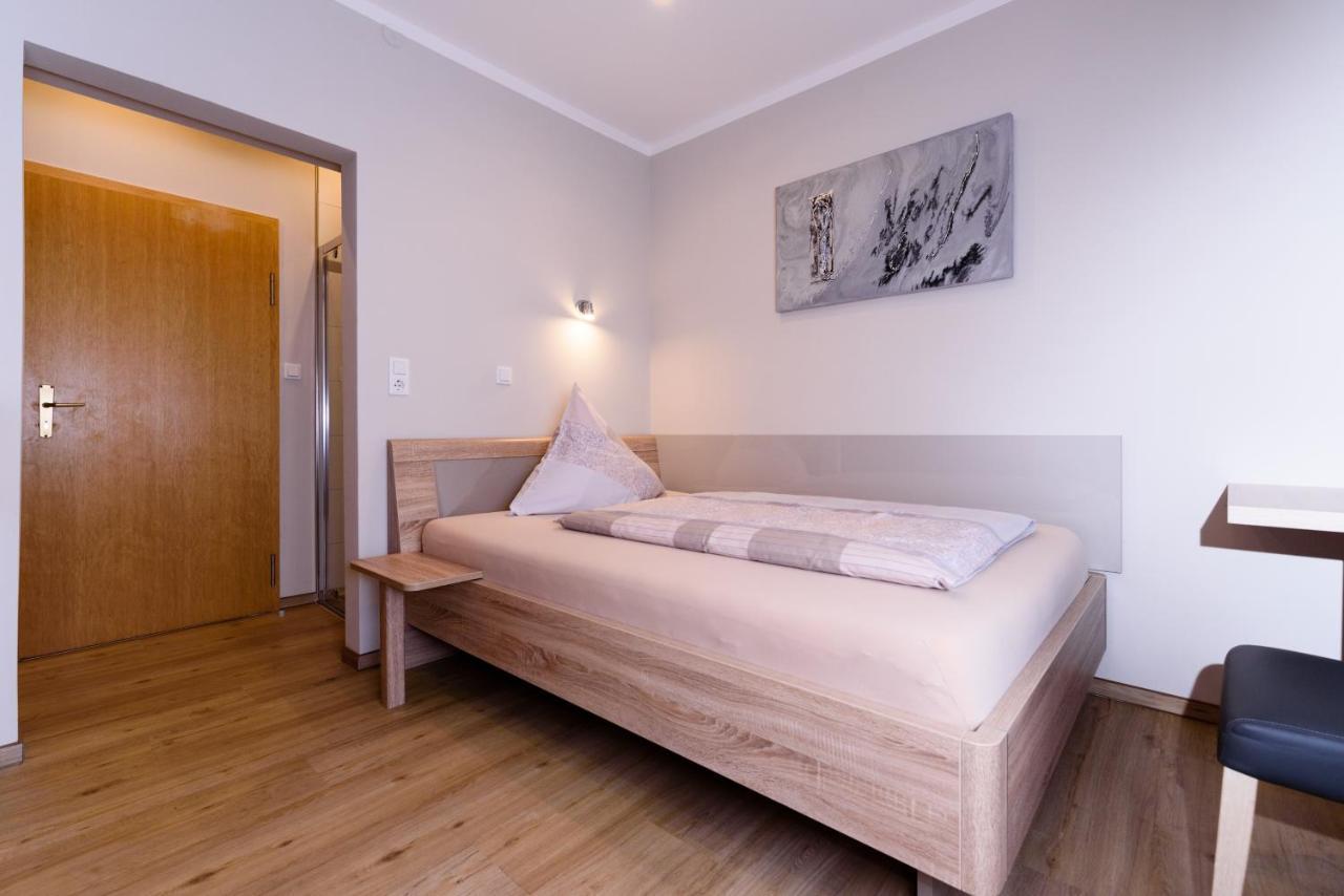 Hotel Deutsches Haus Aerzen Extérieur photo