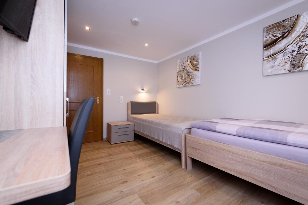Hotel Deutsches Haus Aerzen Extérieur photo