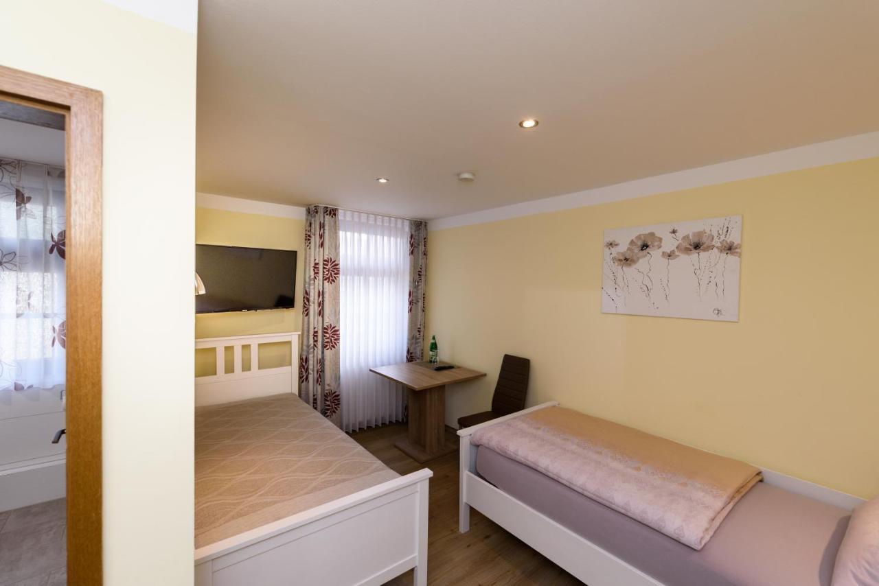 Hotel Deutsches Haus Aerzen Extérieur photo